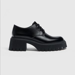 black platform loafers pull&bear